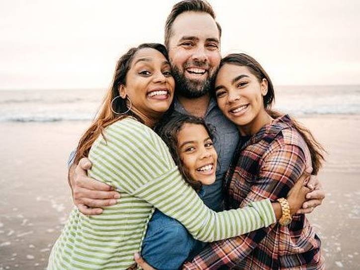 5 Essential Tips for Families Looking to Buy their First Home